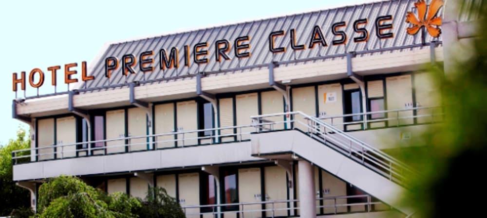 Hotel Premiere Classe Coulommiers Mouroux Extérieur photo